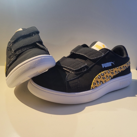 Puma - Picture 3 of 6